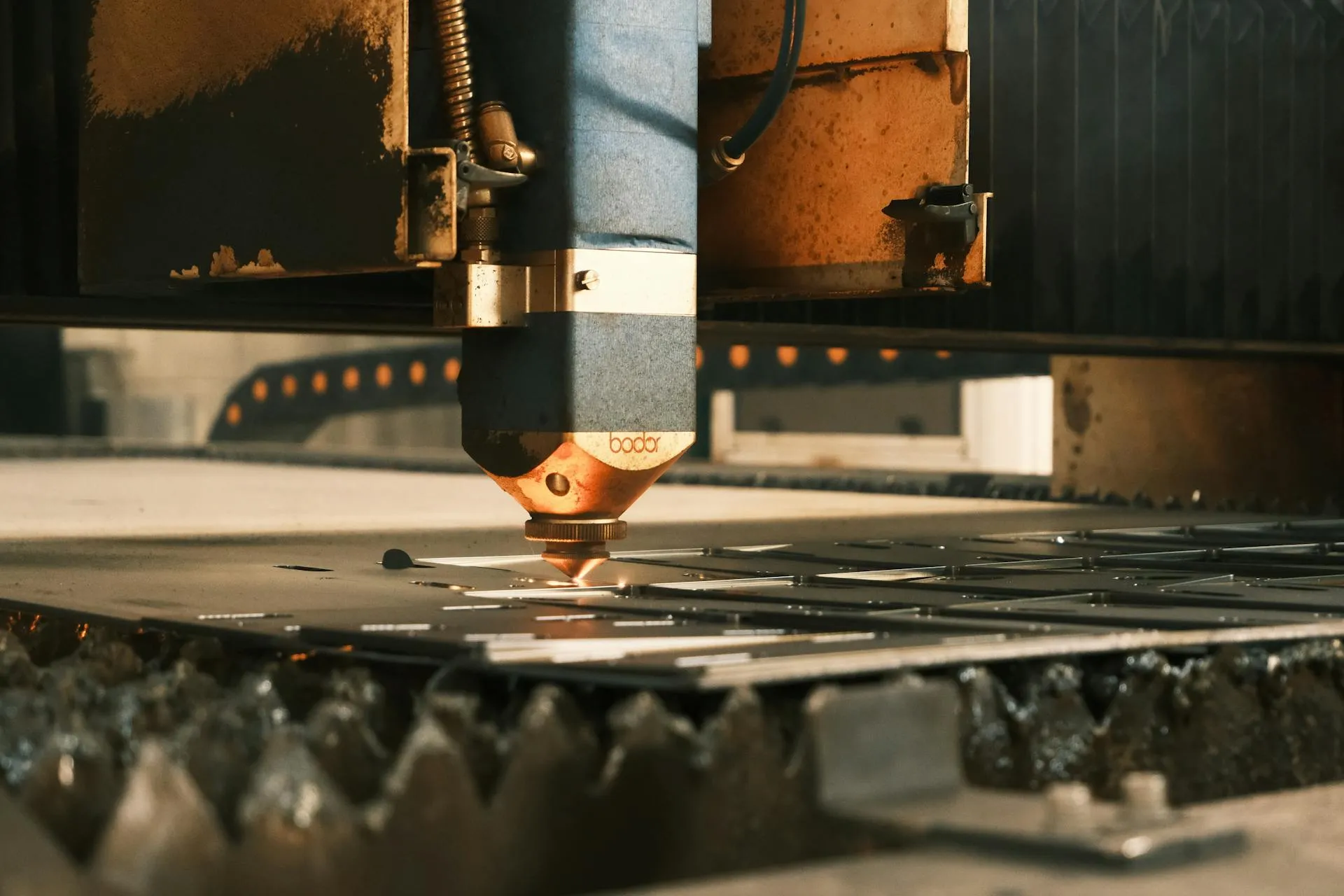 Manufacturing & Industrial